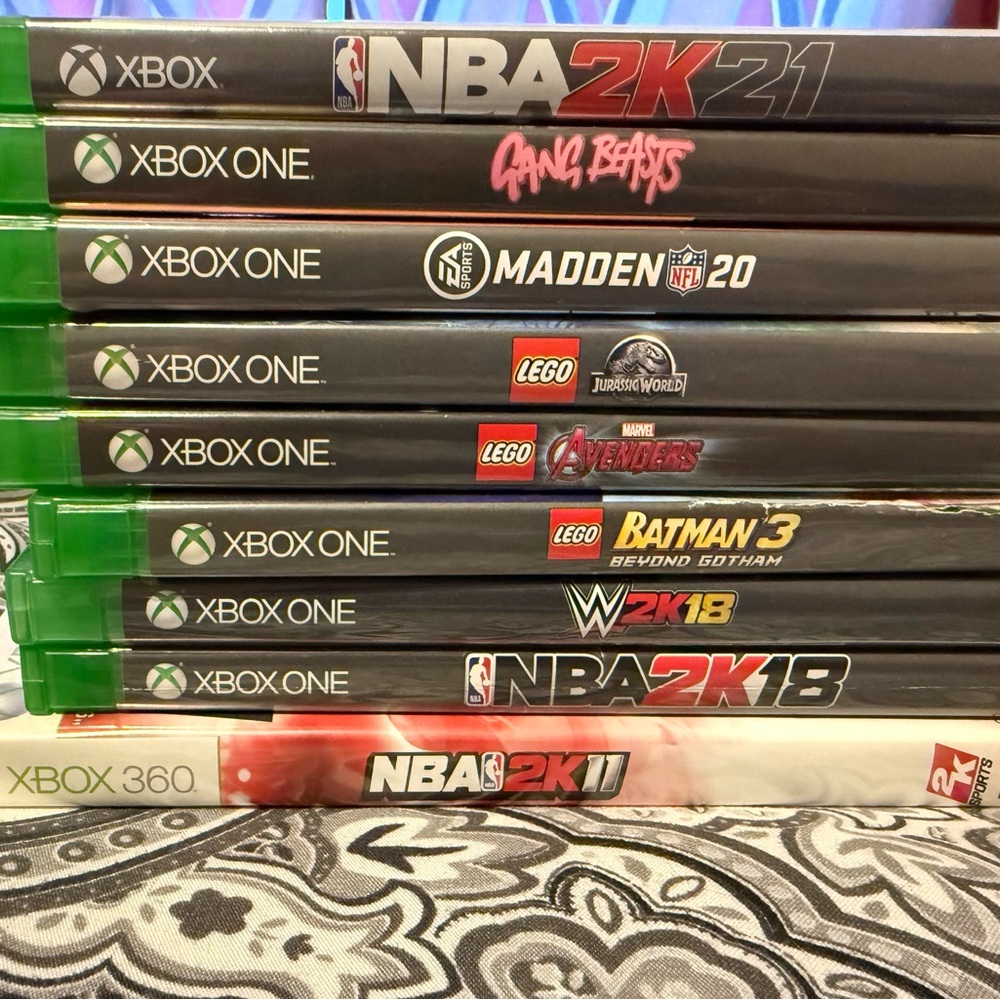 Xbox Video Game Collection - Picture 2 of 3